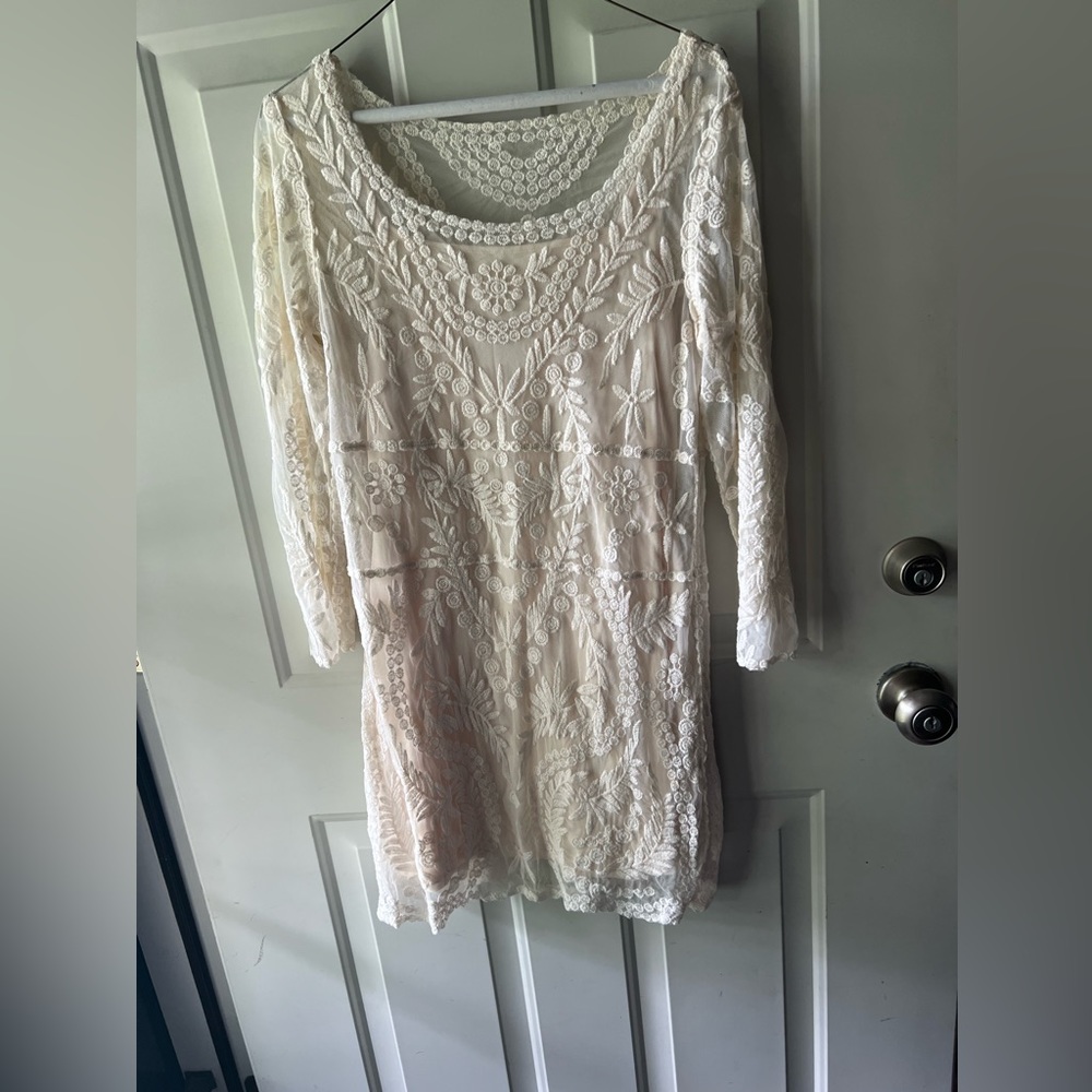 Lace express dress